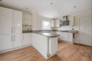 Photo 16- click for photo gallery